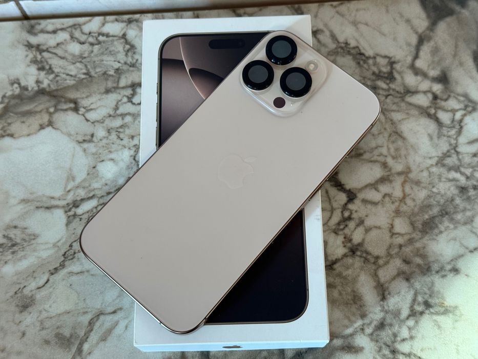 İPhone 16 Pro Max Desert Titanium/256GB/ TOP