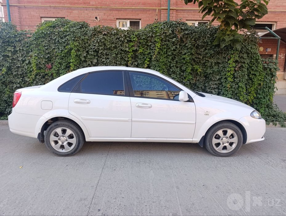 Lacetti gentra 3-pozitsiya kraskasi toza. Xolati ideal