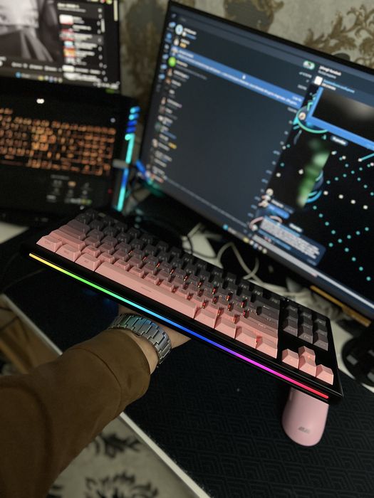 Klaviatura(neo087) va sichqoncha(2E gaming)