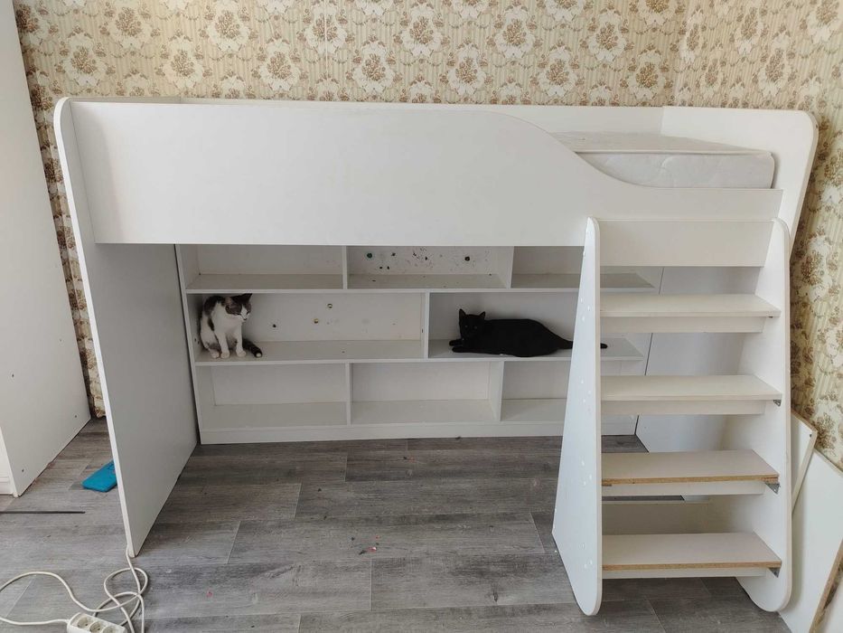 Продам детскую кровать