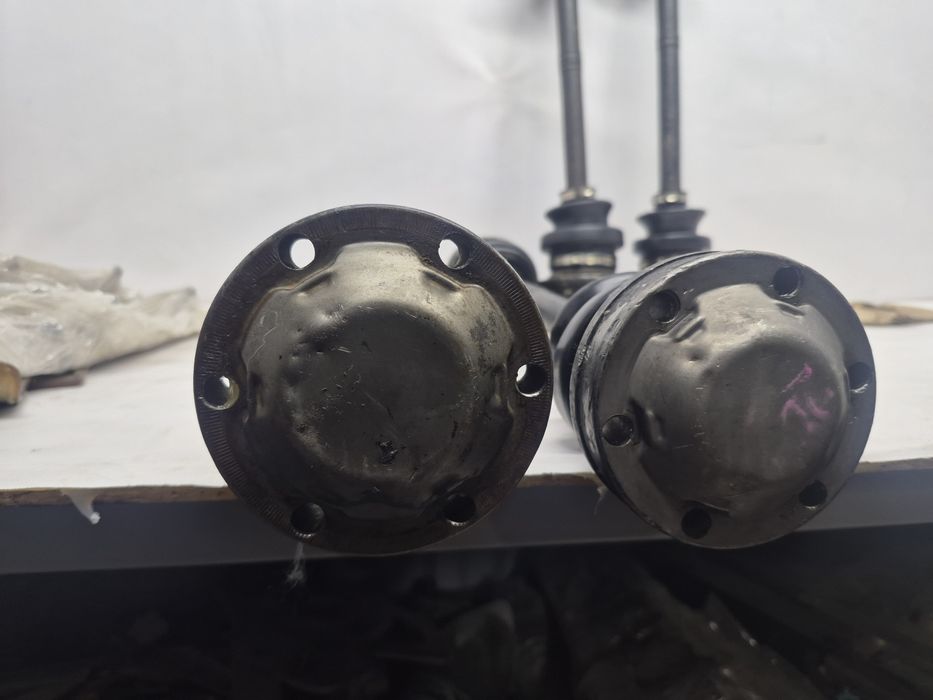 Привод Mercedes w124 w202