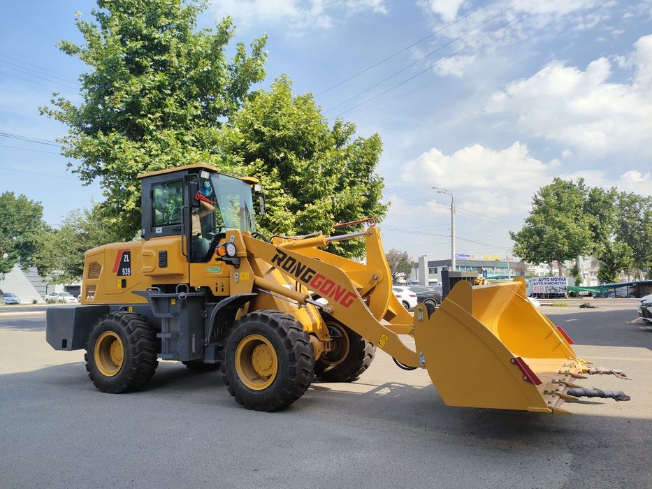 Фронтальный погрузчик  1,4 куб XGMA939