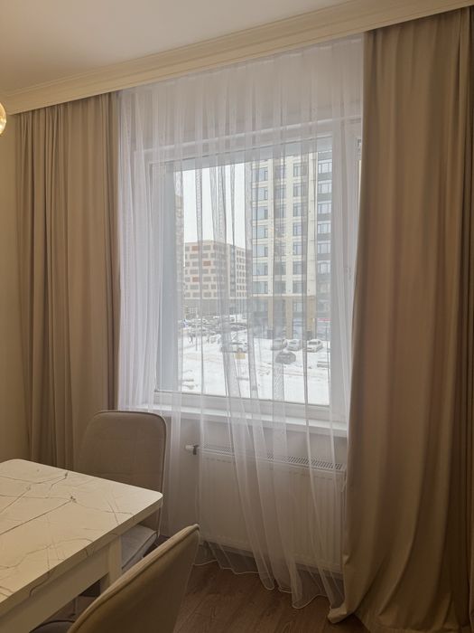 Продам шторы 4 комплекта