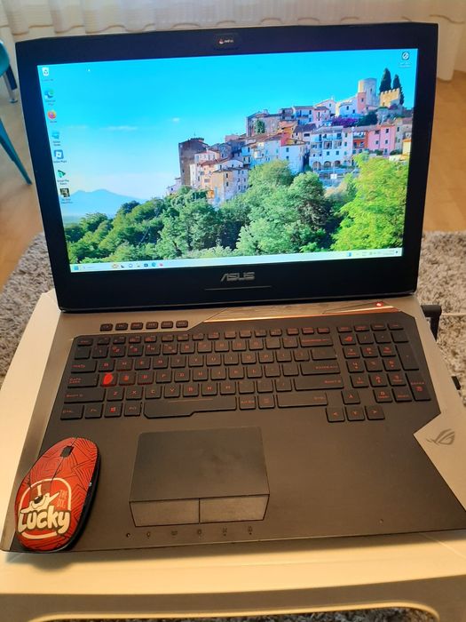 Leptop ASUS  G752 V  -  Impecabil