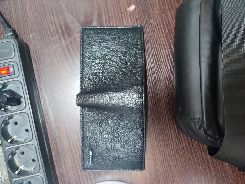 Срочно кошелек бумажник  dunbollu