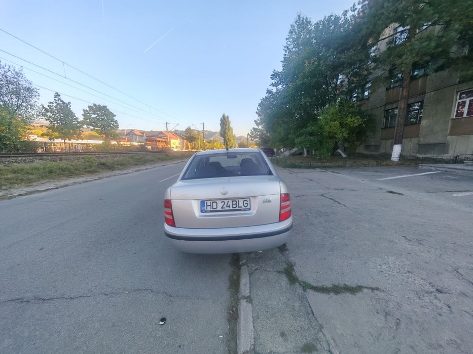 Vând Skoda Fabia