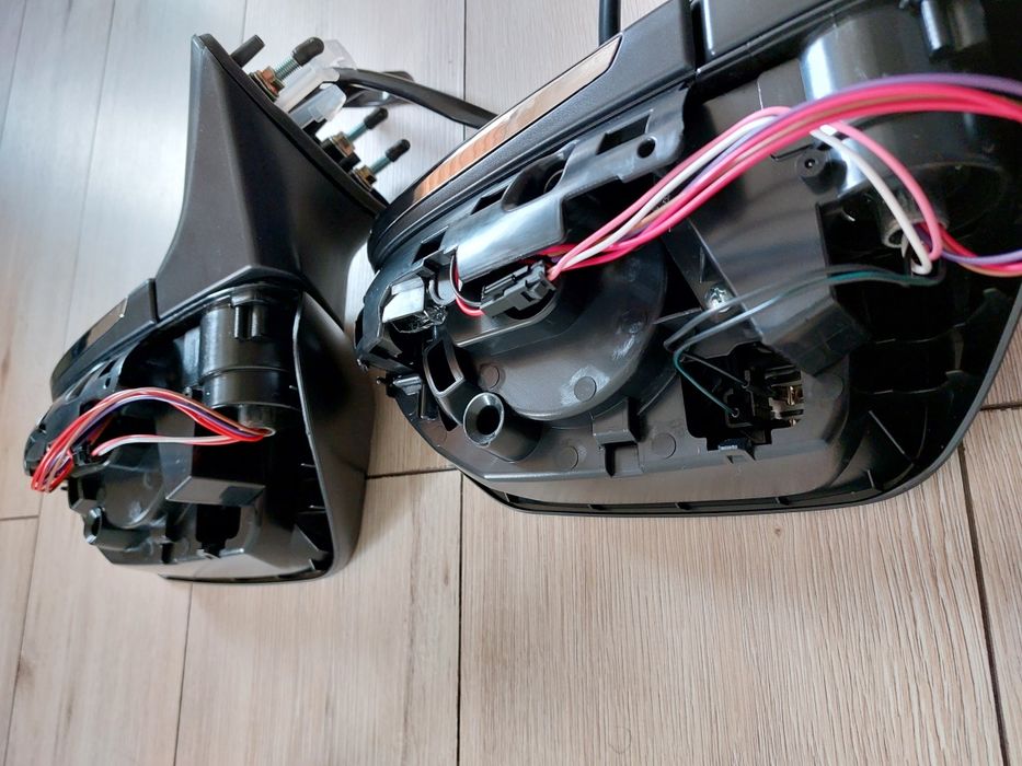 Зеркала на Тойота Камри