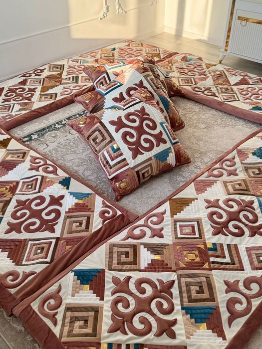 Құрақ көрпе жастықпен