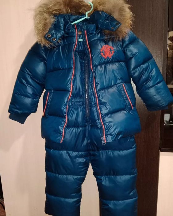 Продам детский комбинезон