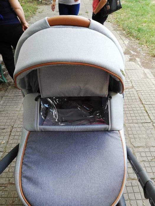 Бебешка количка Adamex употребявана за кратко, изключително запазена