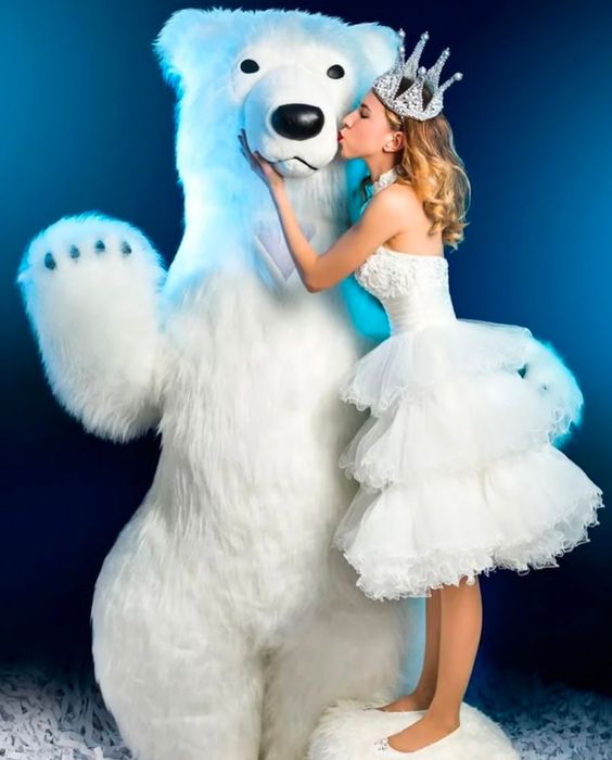 Аниматоры, поздравления, мишка умка