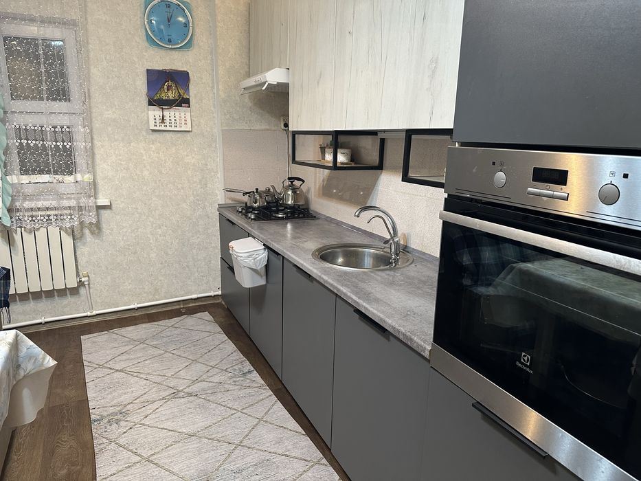 Жер үй сатылады.