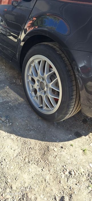 Vând jante bbs R17