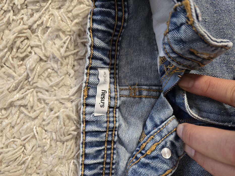 Blugi copii cu stitch si inimioare