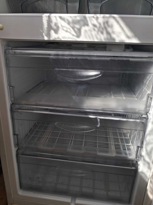 Б/у Атлант,2 камеры,2 компрессора