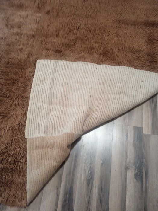 Китеник размер дължина 195 см,ширина 175 см