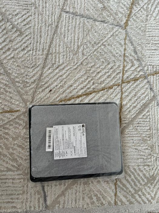 Husa neagră iPad Air 13 inch (M3)