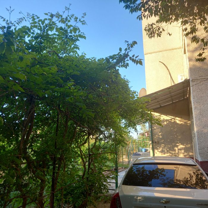 Продаётся 4-х комнатная квартира