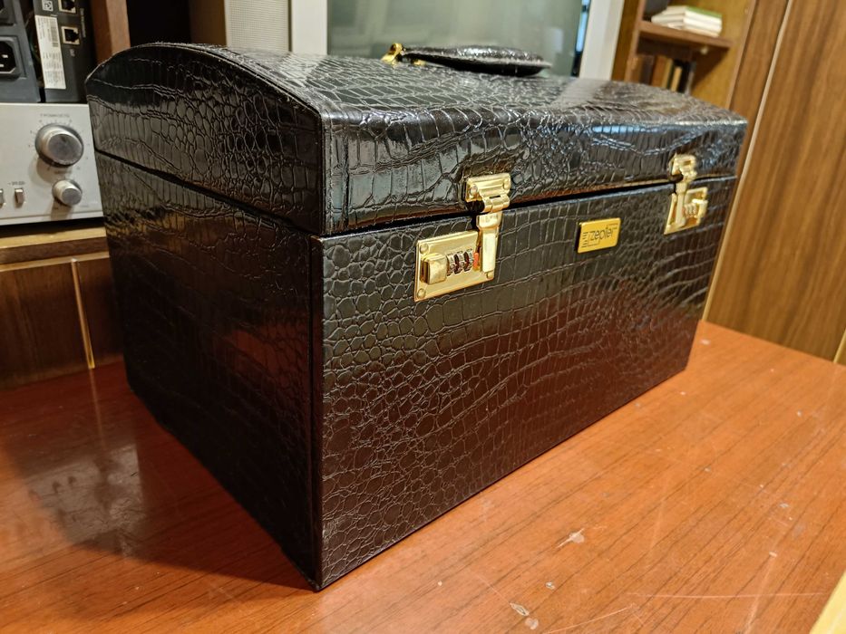 Столовые принадлежности из нержавеющей стали