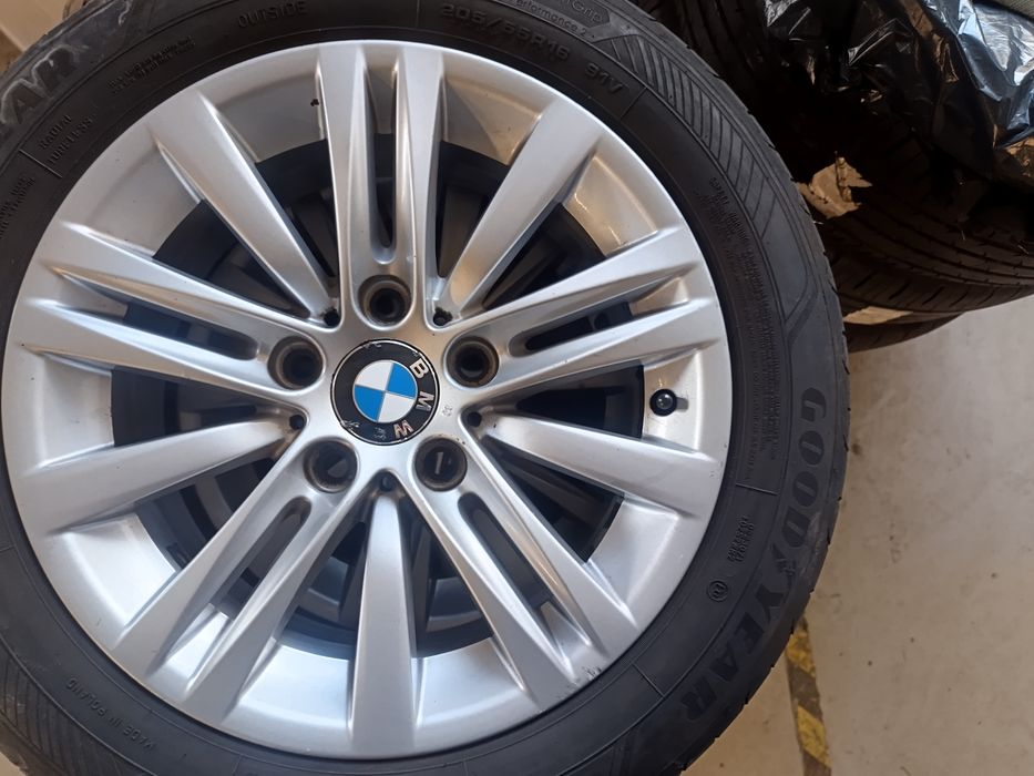 Jante BMW F30 R16 et34 și cauciucuri 205 55 16  dor 2023