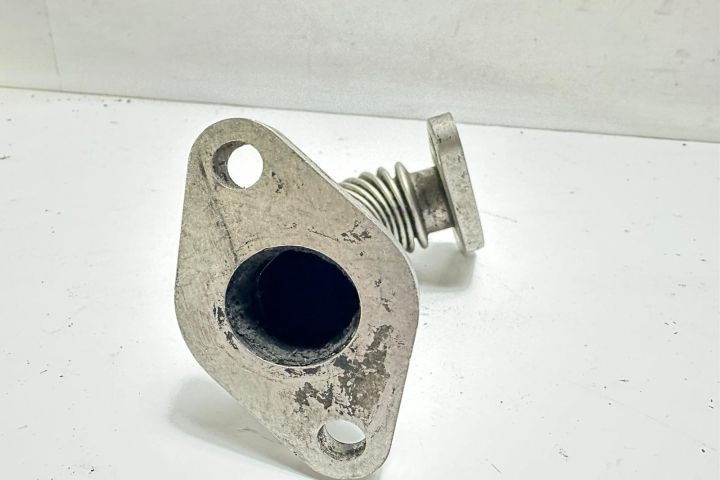 Conducta EGR 038131521f Audi A3 8L (facelift) seria