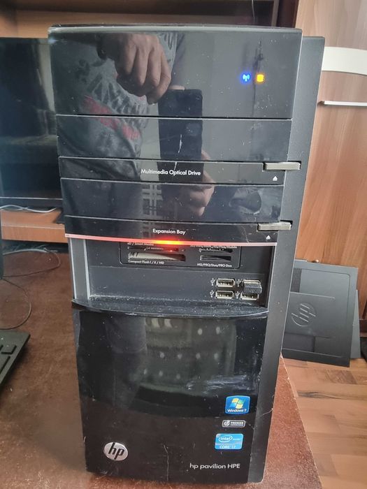 Vand unitate HP i7-2600-HD 7570