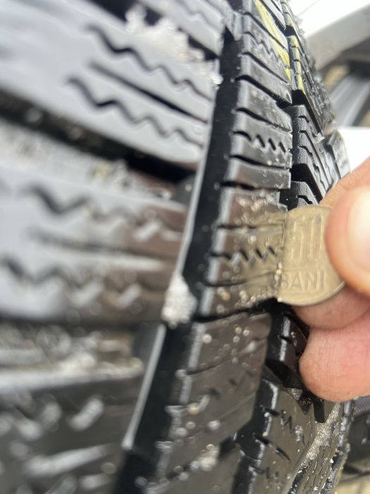 Roti iarna Renault R17