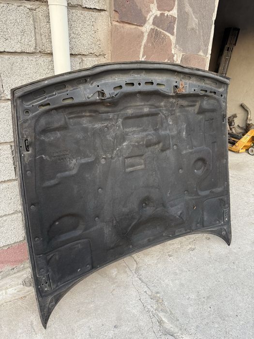 Широкий капот на BMW e34