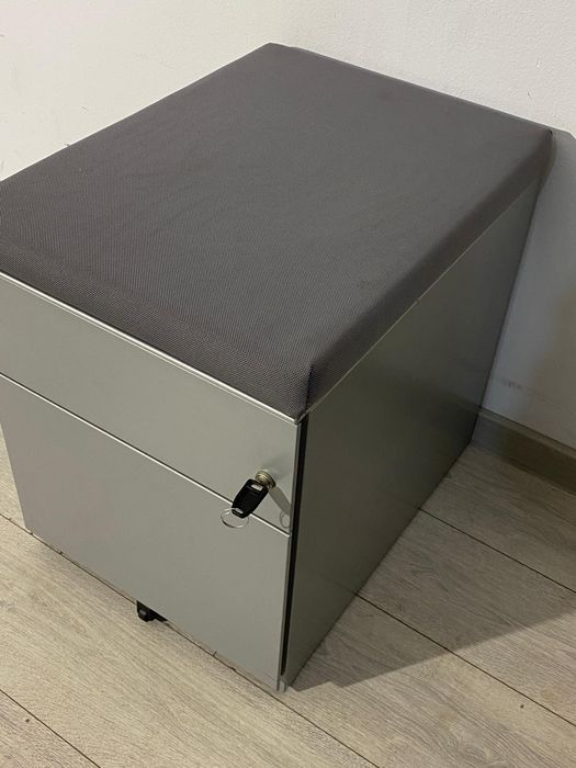 50 buc. Rollbox Metalic; Mic Dulap Birou tip Cub; Noptieră