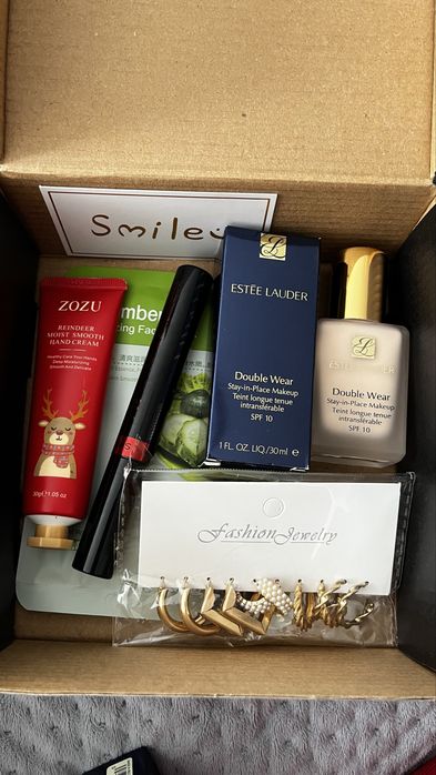 Подарок на 8 марта бокс