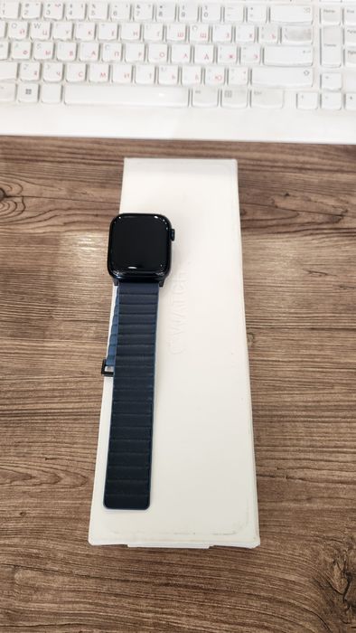 Apple I watch 9 45mm 64gb