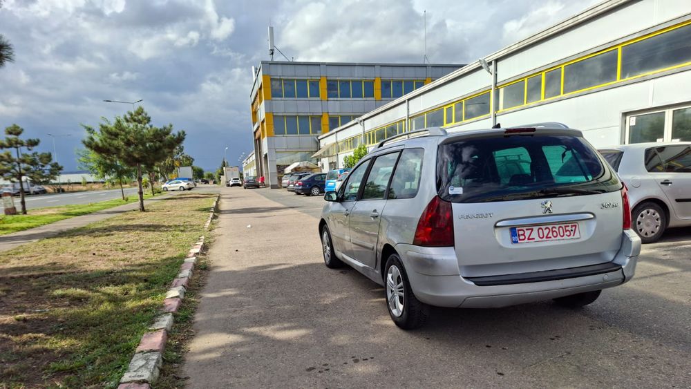 Vând Peugeot 307