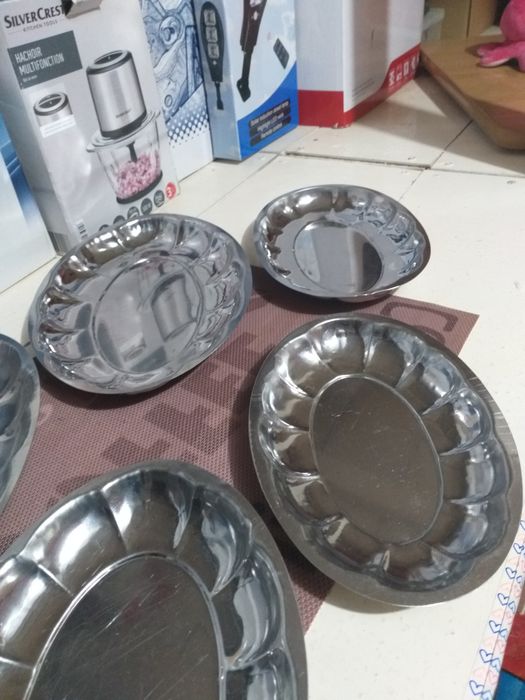 Set 5 Tavite Din Inox Marimi Diferite