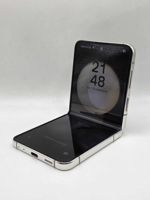 Samsung Z Flip 5, MEM 512GB, RAM 8GB, Amanet Doamna Ghica, Cod: 94292