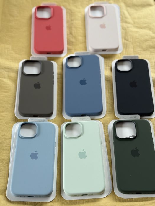 Vand stoc Huse pentru iphone din silicon cu animatie modele 13,14,15