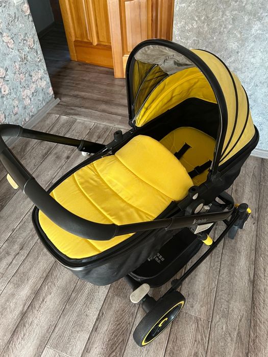 Детская коляска uha-baby