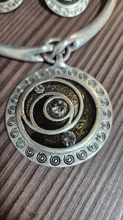 Набор колье, пусеты. Драг металл