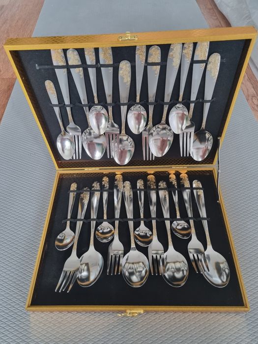 Набор Ложки Вилки 24 предмета