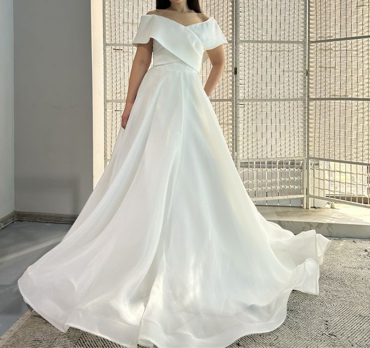 Свадебные платья