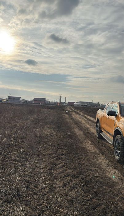 Vand teren  in Crevedia Dambovita