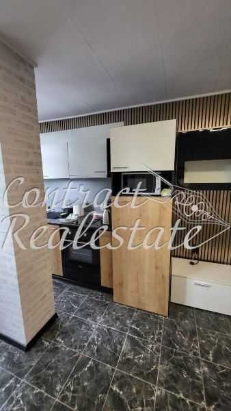 Дава се под наем Едностаен апартамент в Варна, Център - 40 кв.м за 348.84 € - Снимка #3