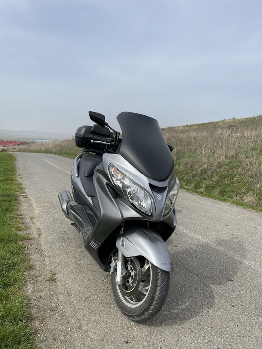 Suzuki Burgman 400