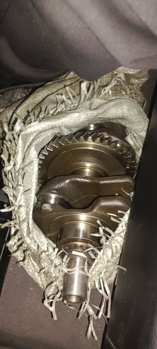 Коленвал Камри 30