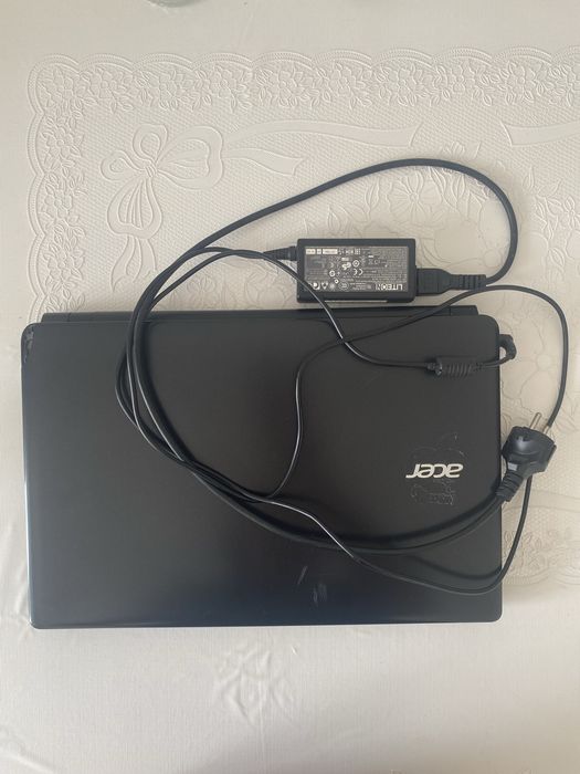Продам недорого ноутбук Acer