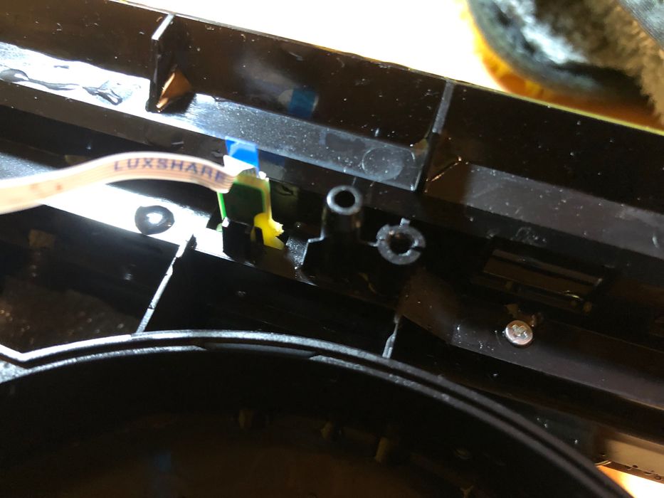 PS4 Pro 1TB РАБОТЕЩА Четете описанието