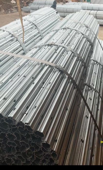 Vand spaleri zincati