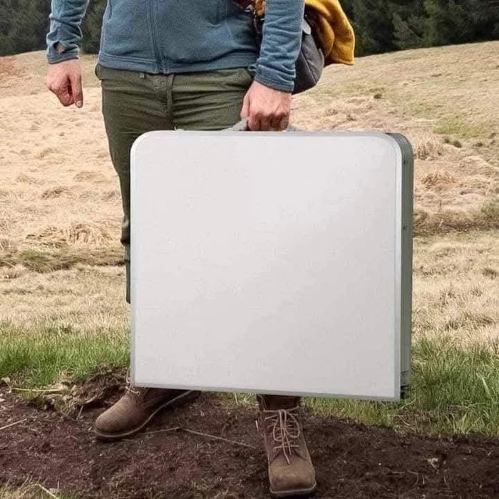 Маса с 4 стола за къмпинг , море , планина