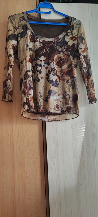 Блуза с цветя 18 размер
