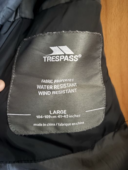 Продавам зимно яке