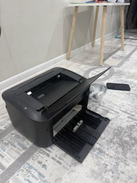 Принтер Canon в хорошем состоянии